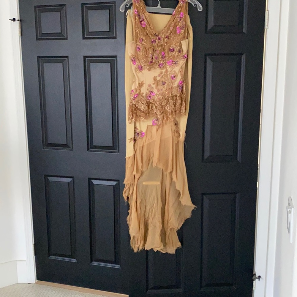 Gorgeous 2 piece formal dress